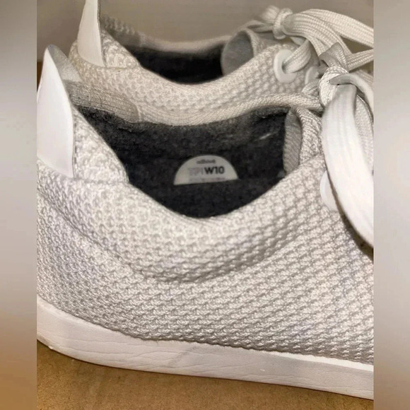 White knit AllBirds sneakers - Picture 6 of 7